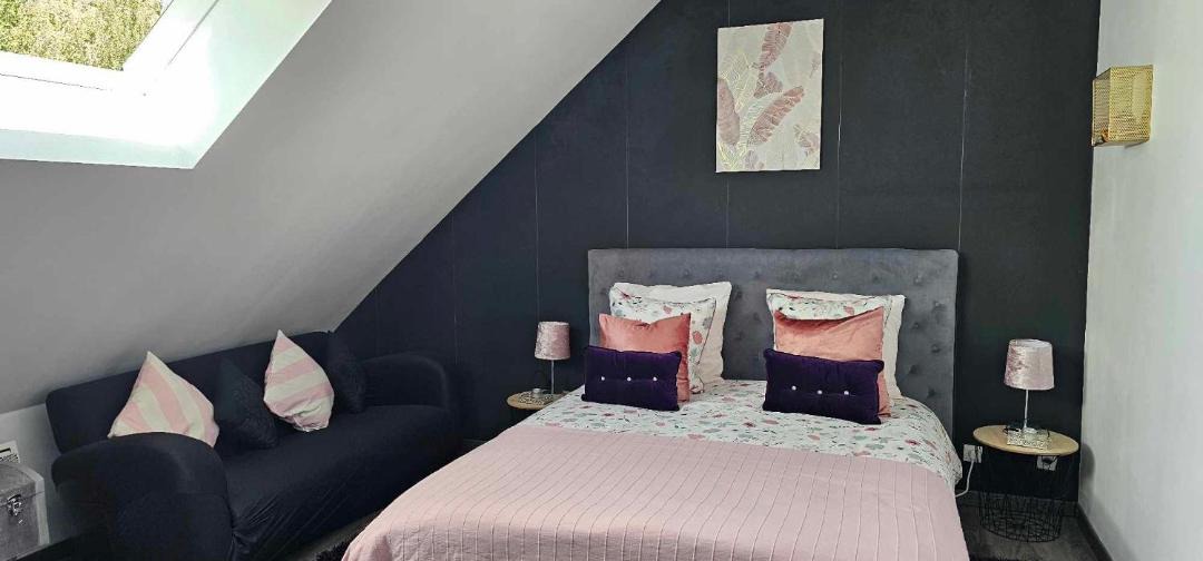 Photo of Others in Monnaie