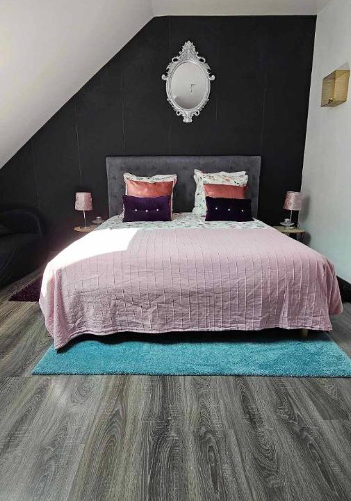 Photo of Bedroom in Monnaie