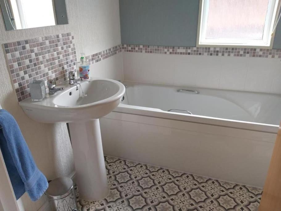 Photo of Others in Tunstall