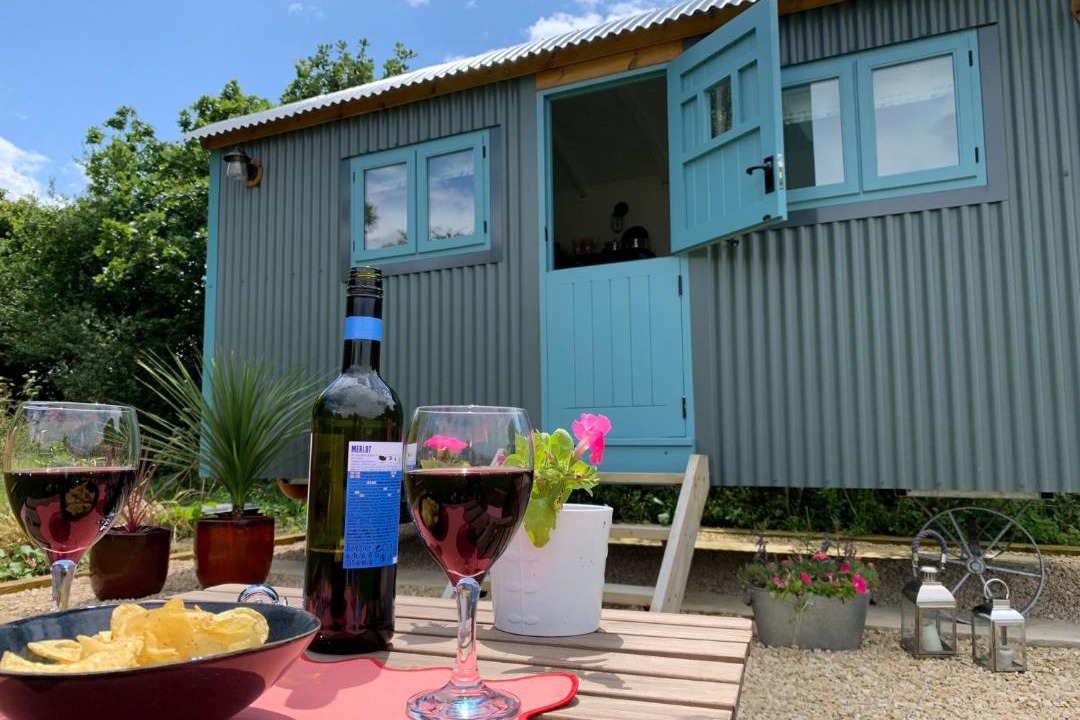 Photo of Others in Saint Kew