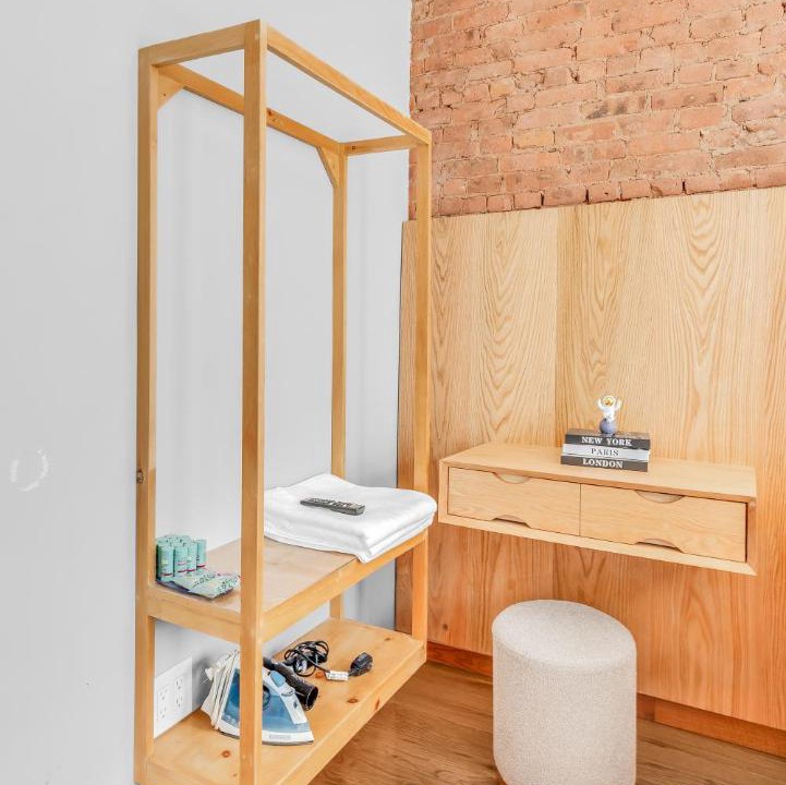 Photo of Others in Tremont