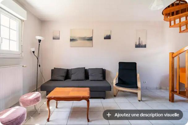 Photo of Livingroom in Neuille-Pont-Pierre
