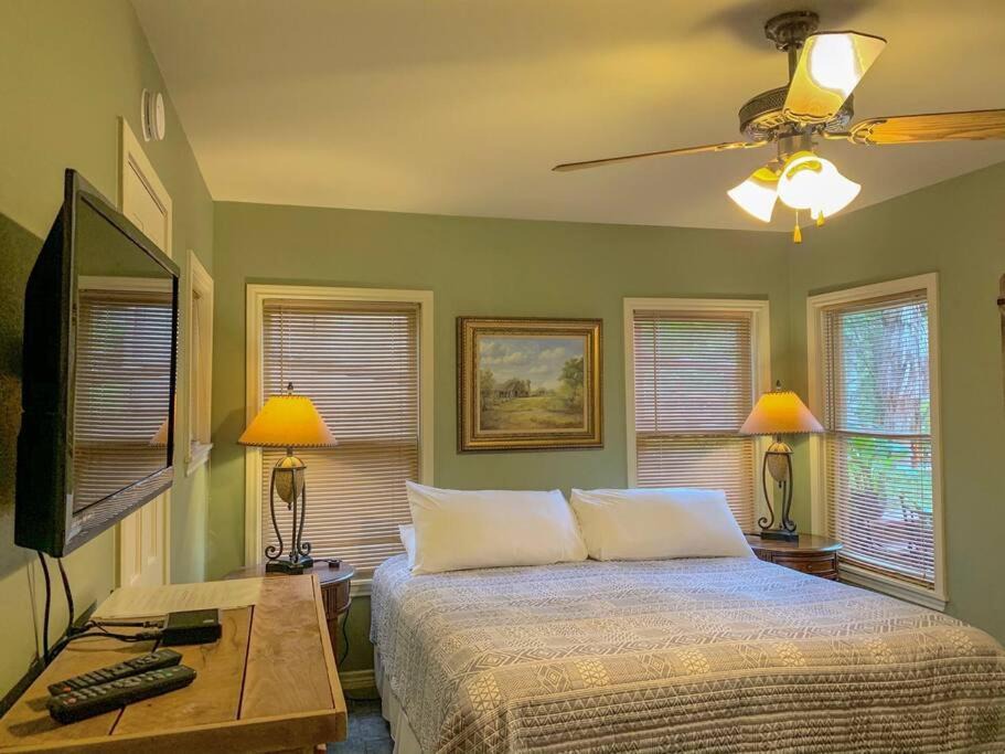 Photo of Bedroom in Seguin
