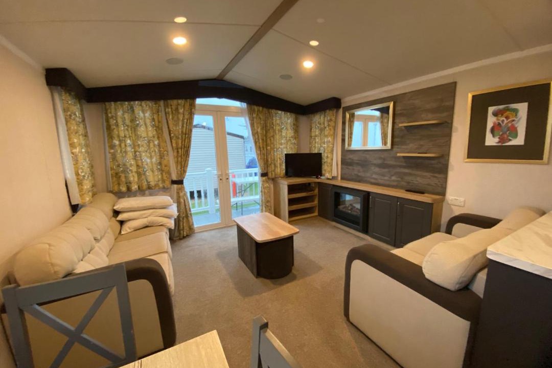 Photo of Livingroom in Isle of Grain