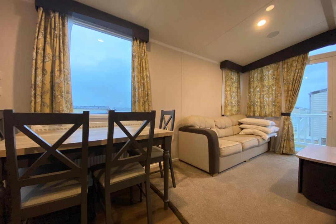 Photo of Livingroom in Isle of Grain