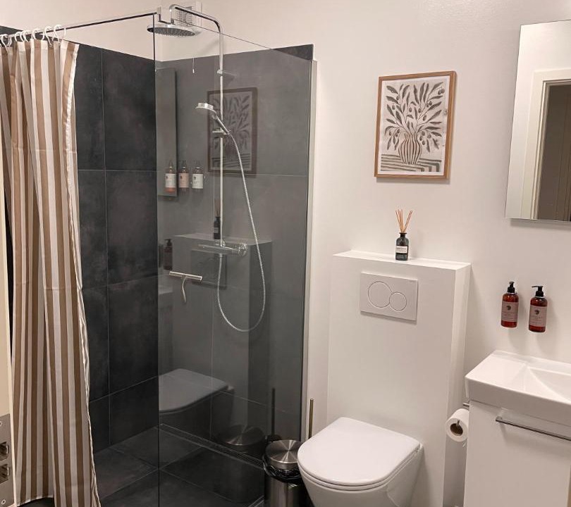 Photo of Bathroom in Praesto Center