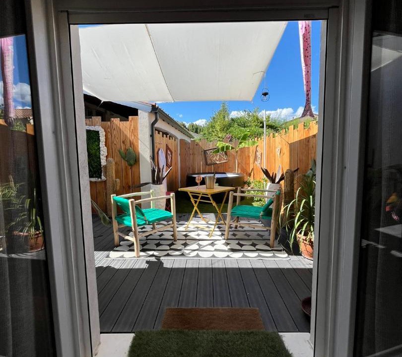 Photo of Patio Balcony in Congenies