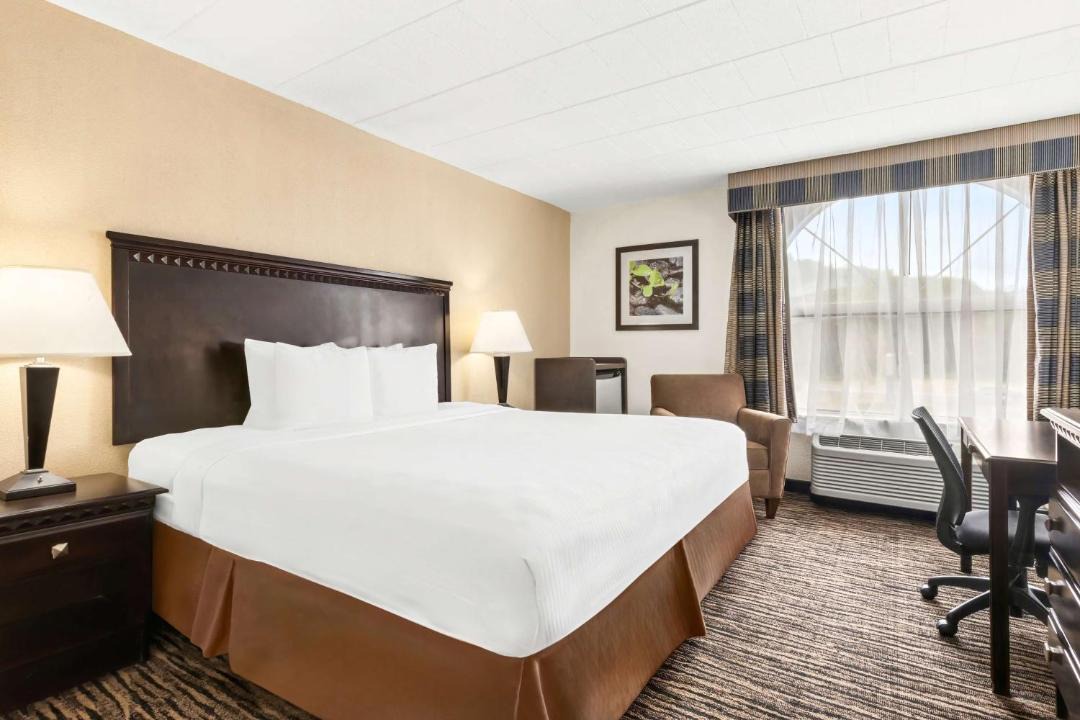 Photo of Bedroom in Hazlet