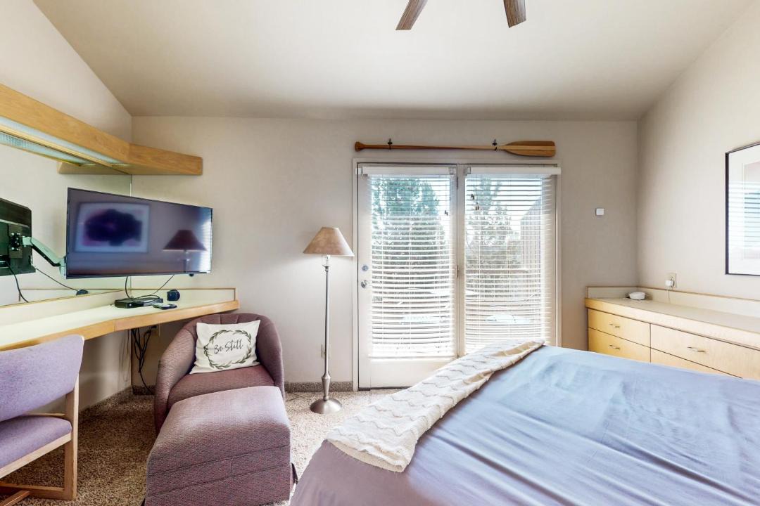 Photo of Bedroom in Redmond