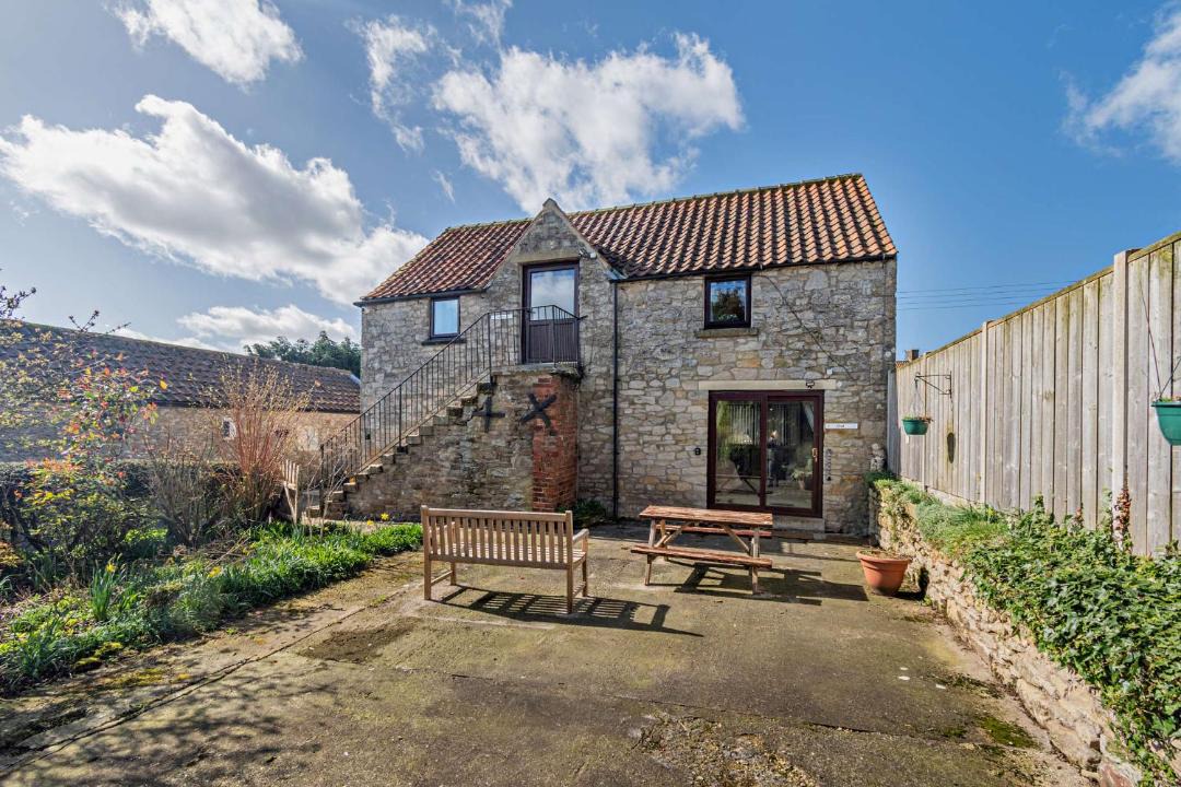 Photo of Buildings in Newton-on-Rawcliffe