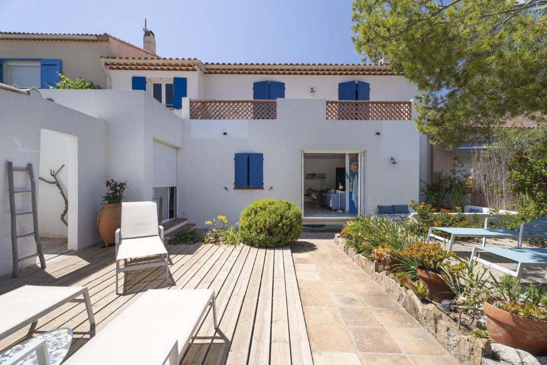 Photo of Others in La Capte