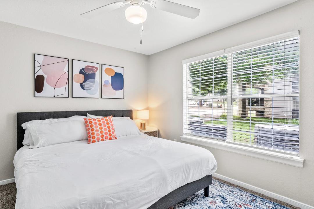 Photo of Bedroom in Pleasant Valley