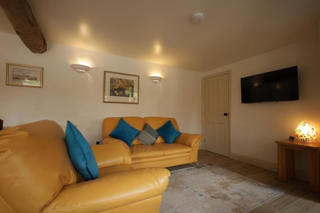 Photo of Others in Alne