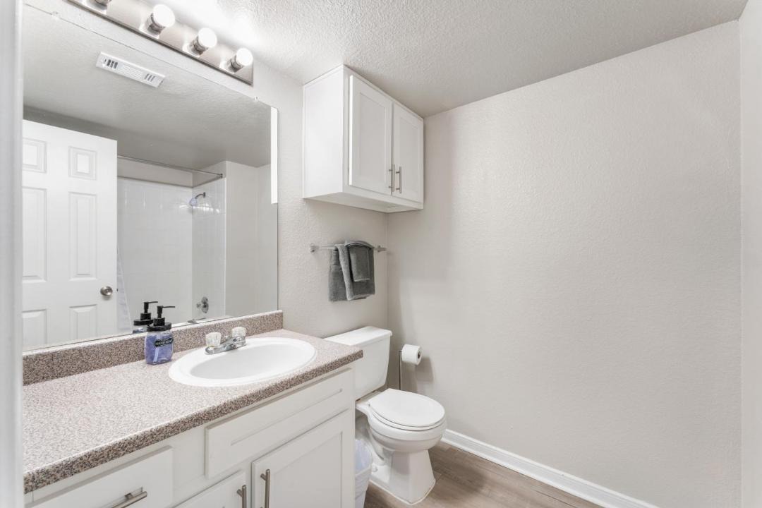 Photo of Bathroom in Pleasant Valley