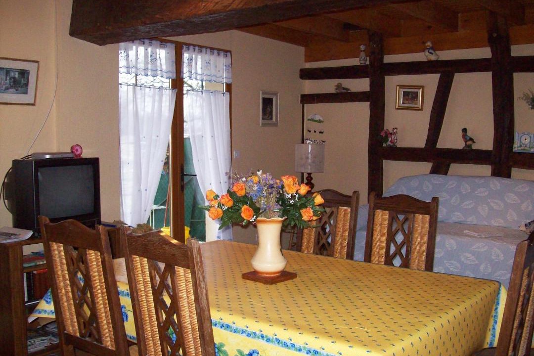 Photo of Others in Cosges