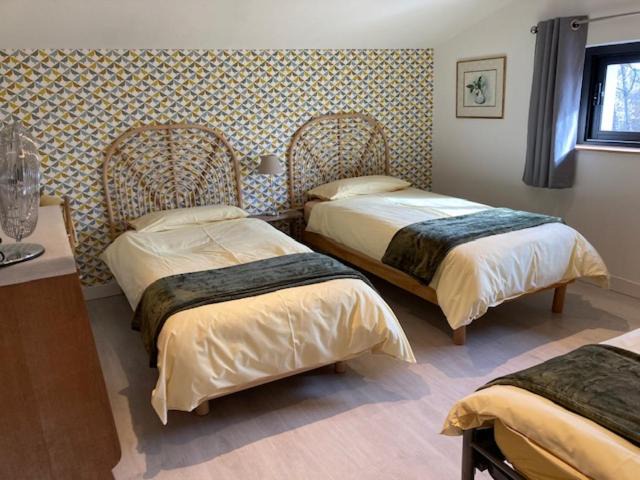 Photo of Bedroom in Semur-en-Auxois