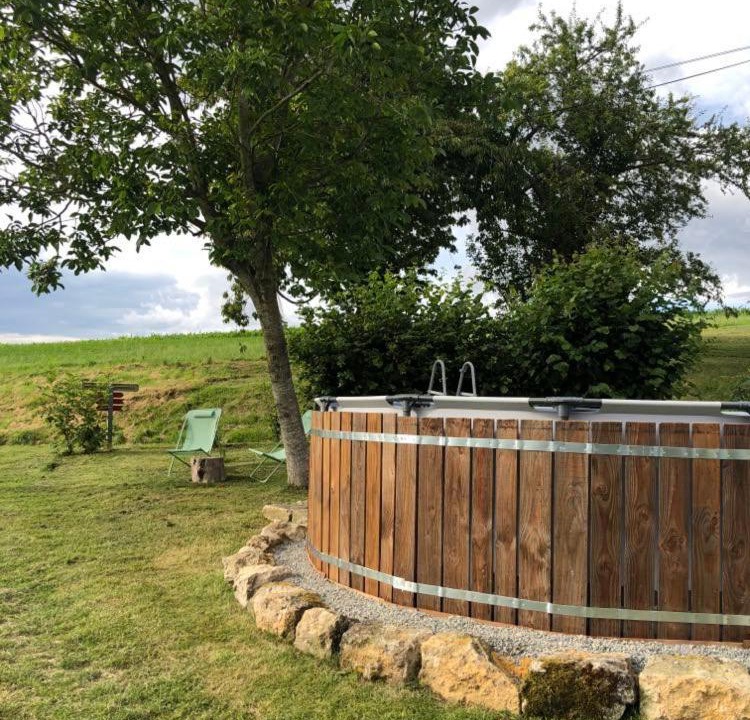 Photo of Buildings in Ceton