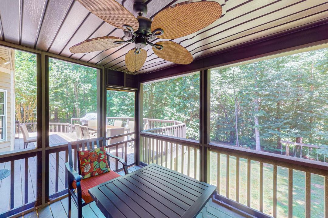 Photo of Patio Balcony in Skyland