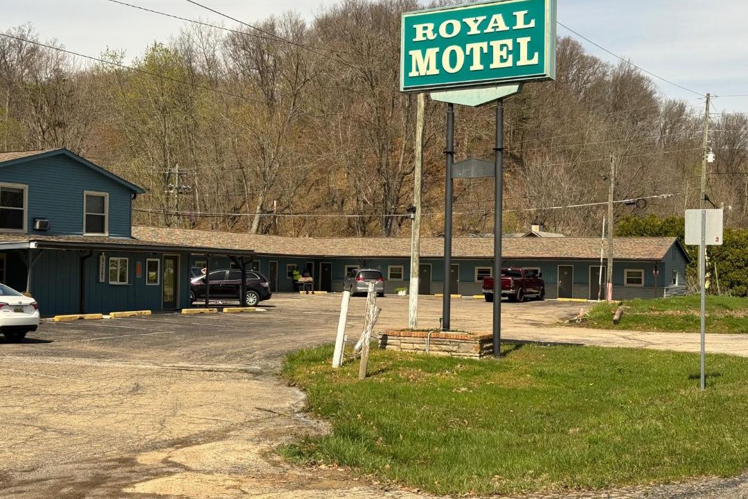 Photo of Others in Martinsville