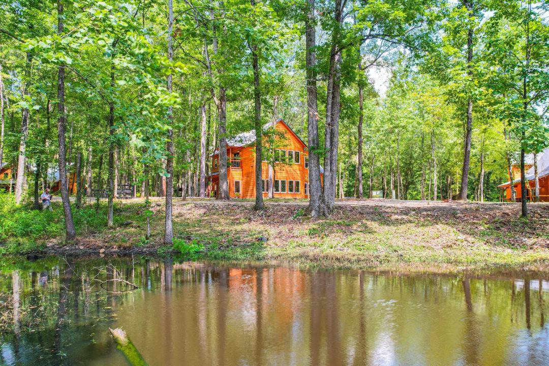 Photo of Others in Broken Bow