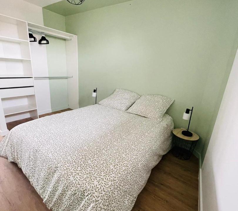 Photo of Bedroom in Issoire