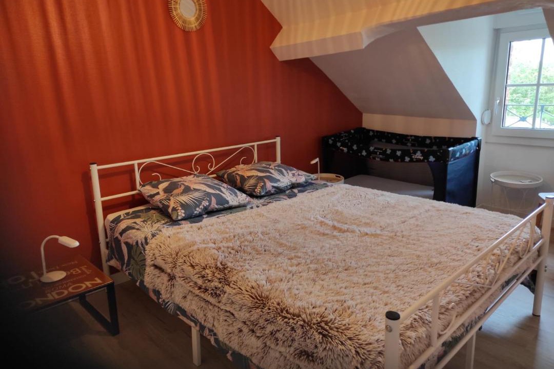 Photo of Bedroom in Alencon