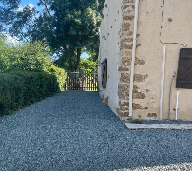 Photo of Buildings in La Chapelle-Themer