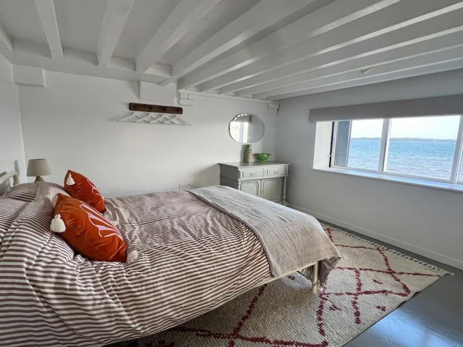 Photo of Bedroom in Netley