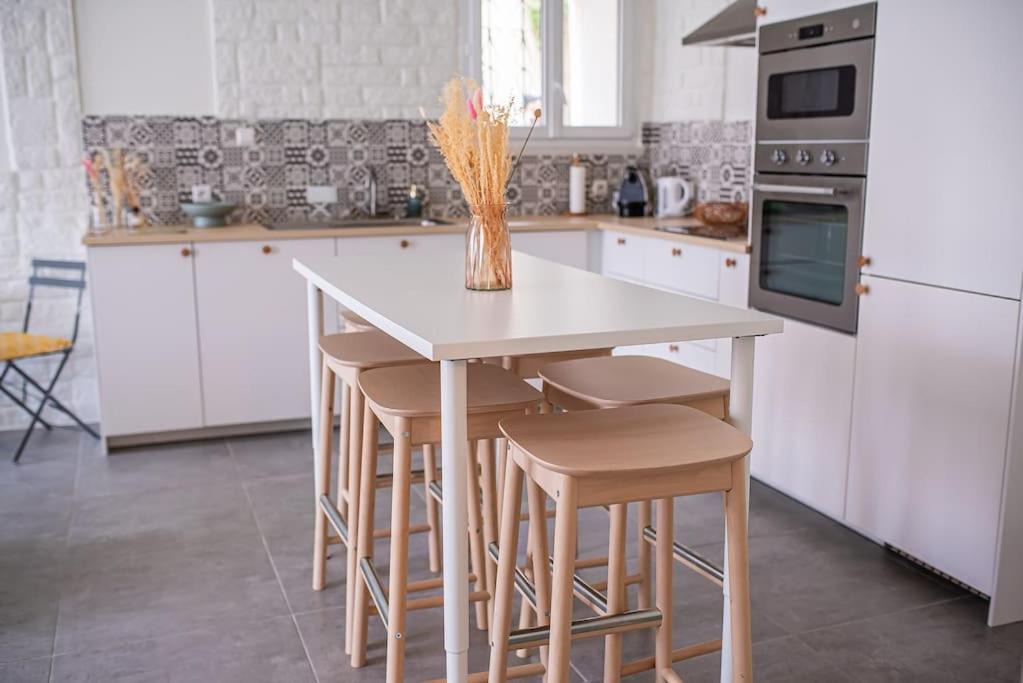 Photo of Kitchen in Chateauneuf-du-Pape