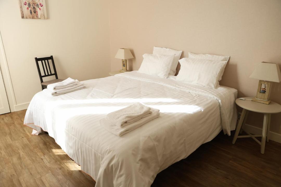 Photo of Bedroom in Chablis