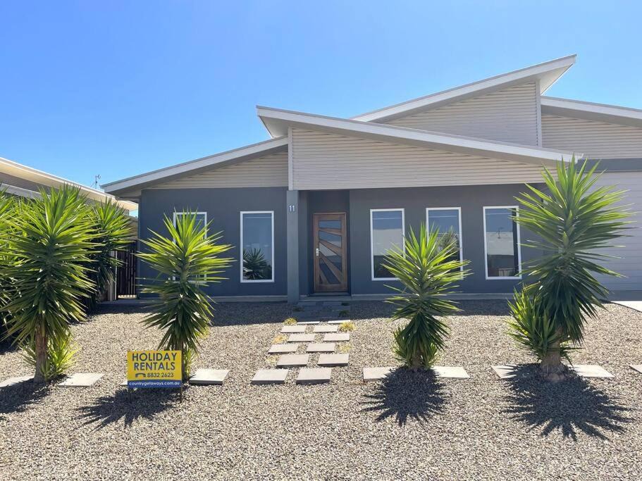 Photo of Others in Port Hughes