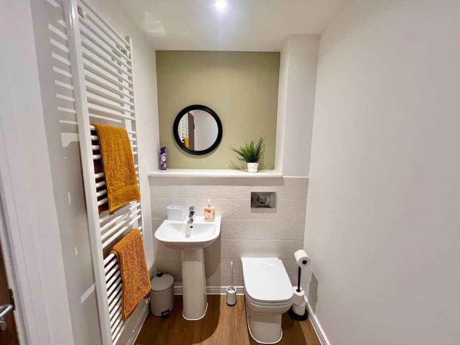 Photo of Bathroom in Dalmarnock