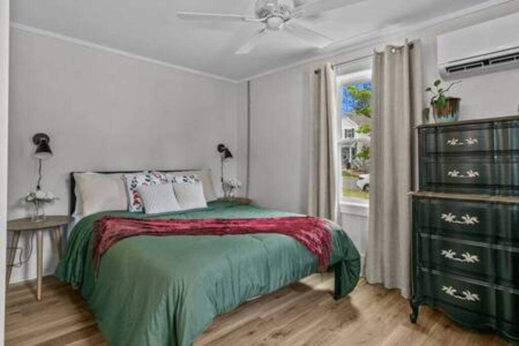 Photo of Bedroom in West Southern Pines