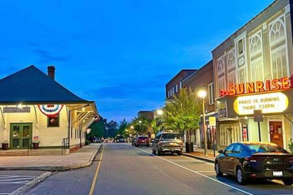 Photo of Buildings in West Southern Pines