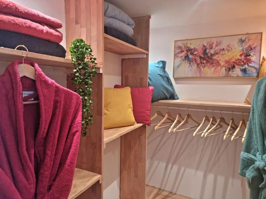 Photo of Others in Menesplet