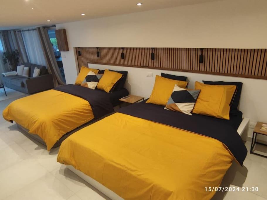 Photo of Bedroom in Savigny-sur-Orge