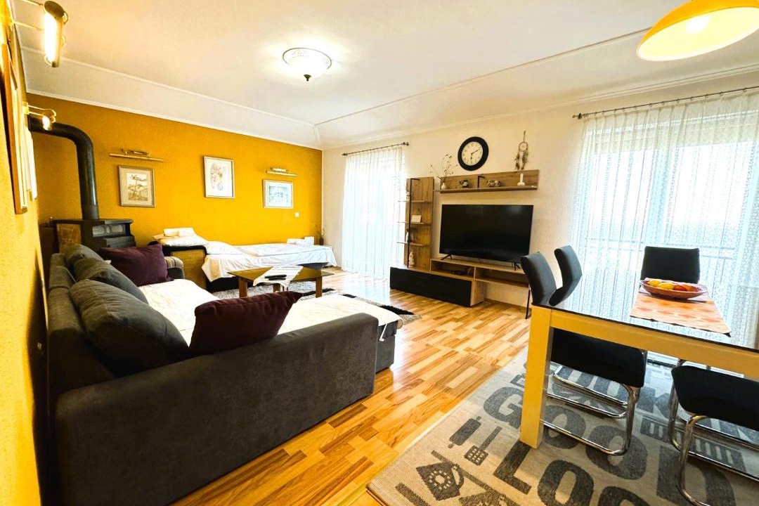 Photo of Livingroom in Pobri