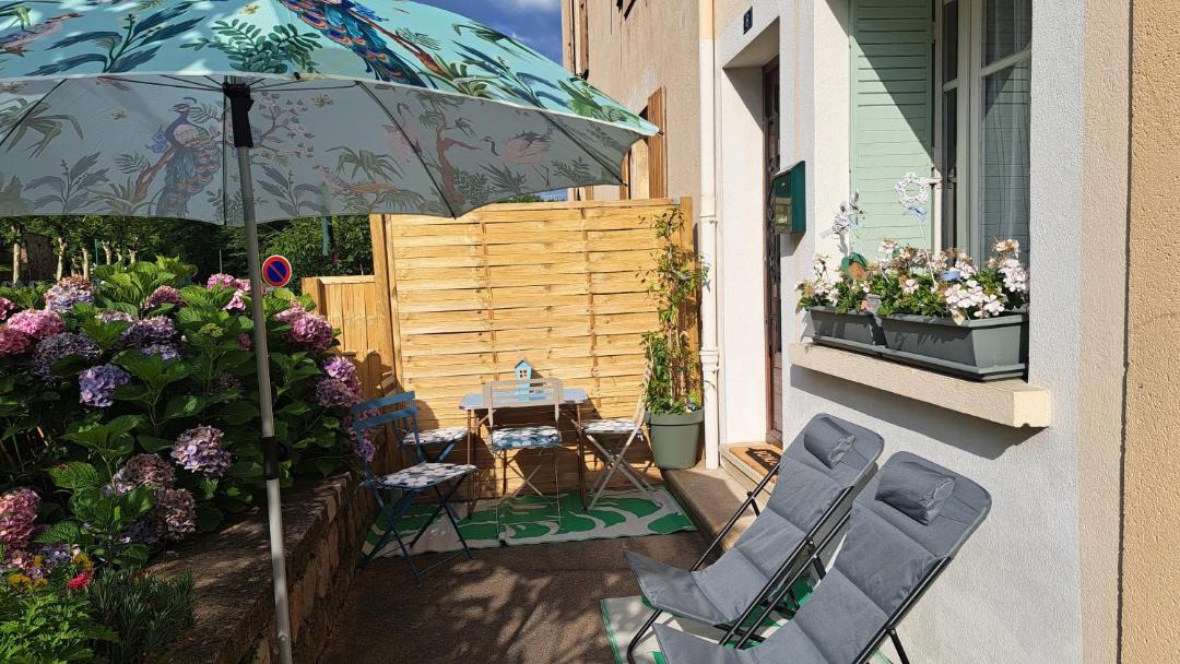 Photo of Patio Balcony in Lamastre