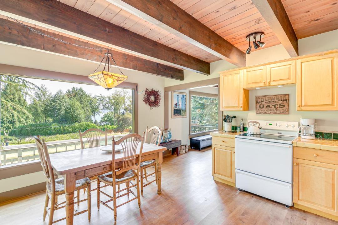 Photo of Kitchen in Langley