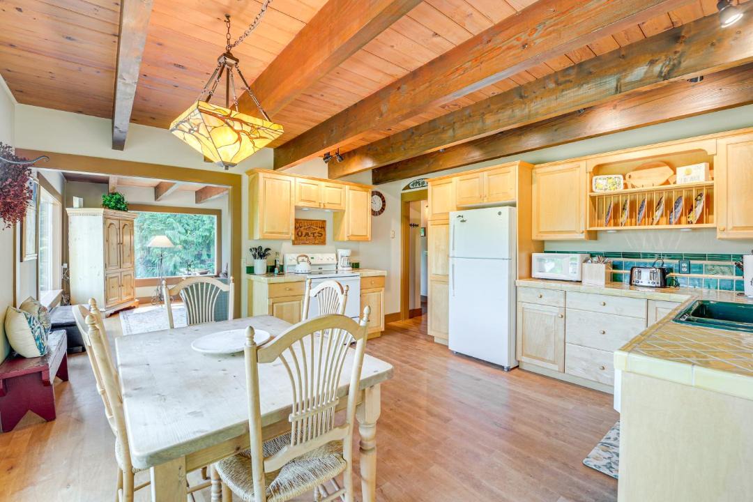 Photo of Kitchen in Langley