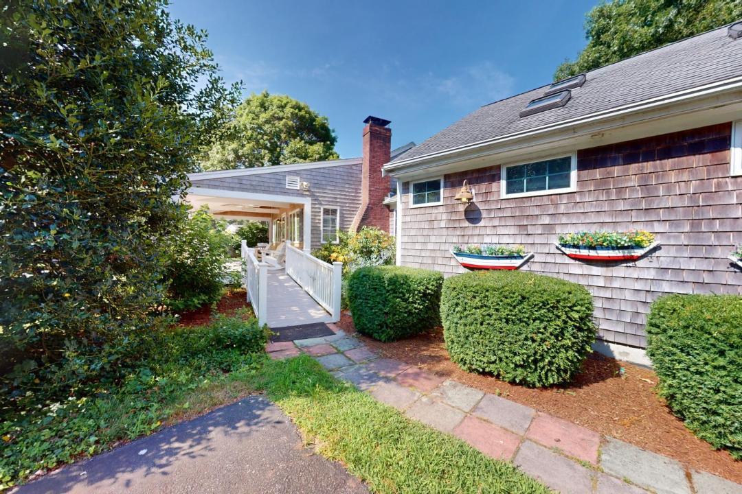 Photo of Others in West Hyannisport