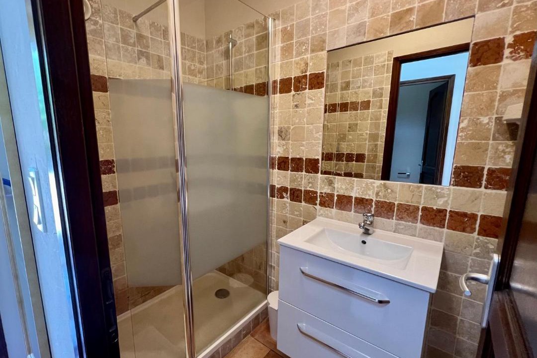 Photo of Bathroom in Sisco