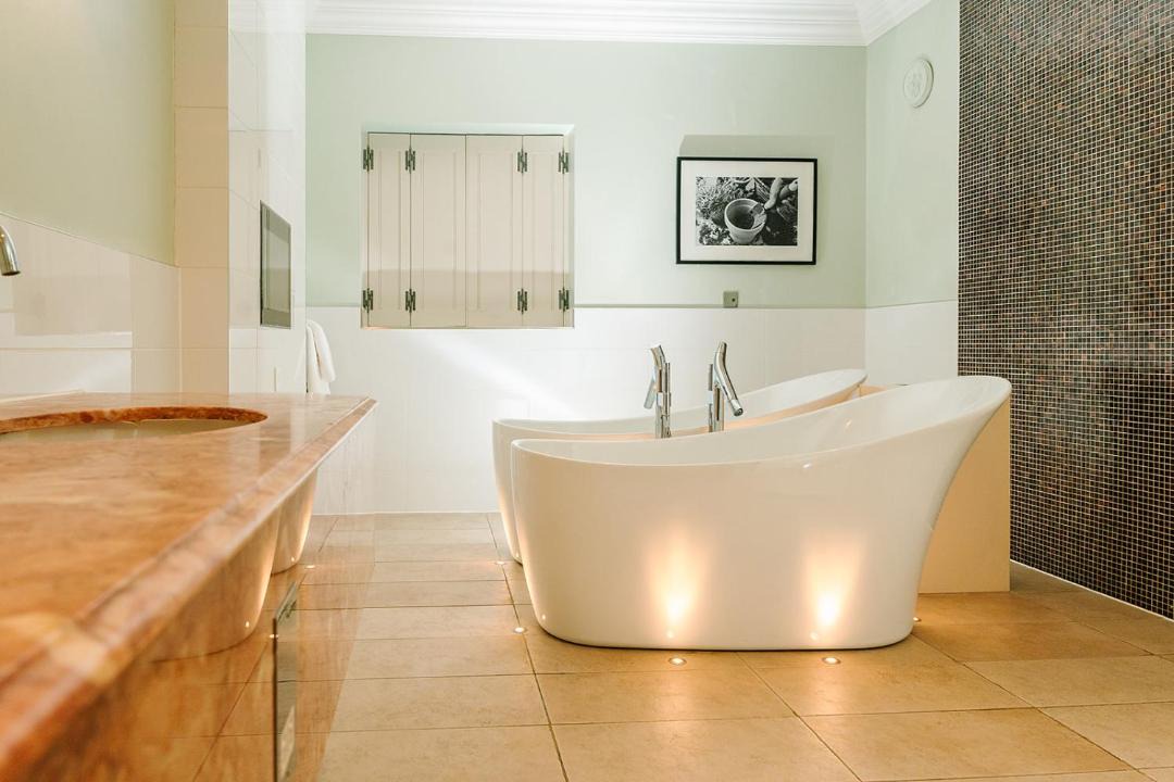 Photo of Bathroom in Bagshot