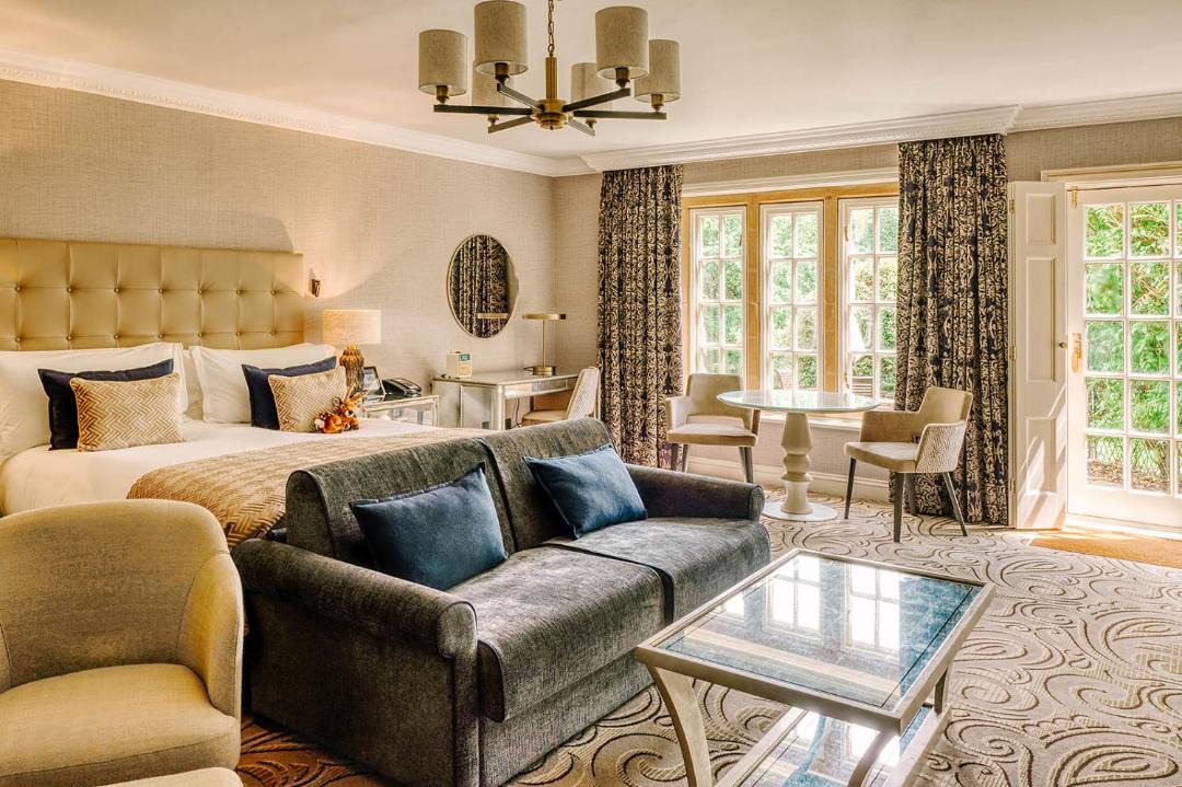 Photo of Others in Bagshot