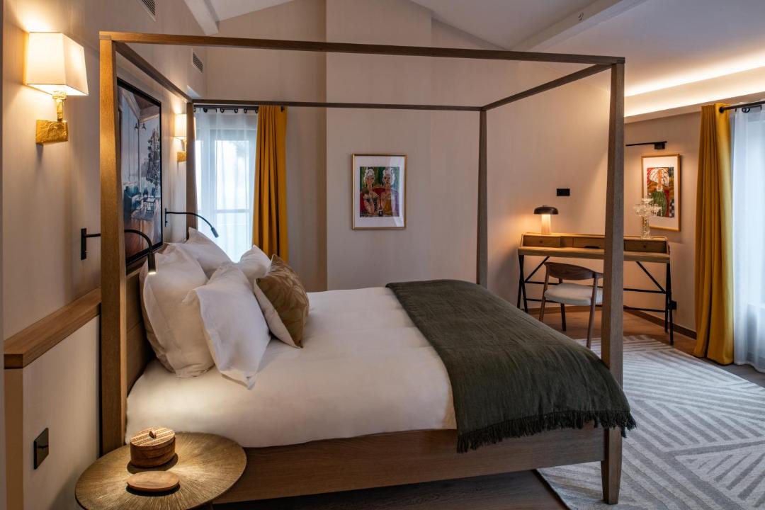 Photo of Bedroom in Labarde