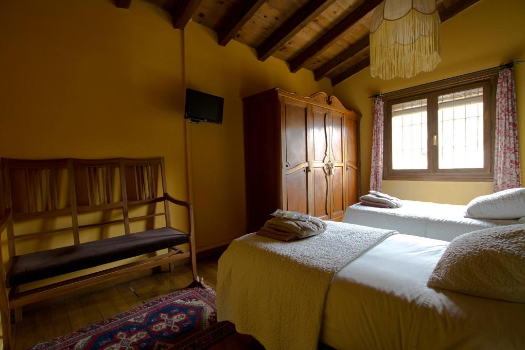 Photo of Bedroom in Munilla