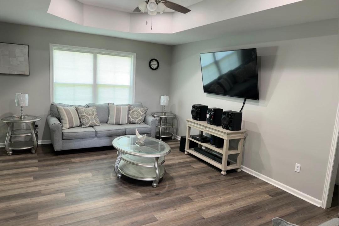 Photo of Livingroom in Milton