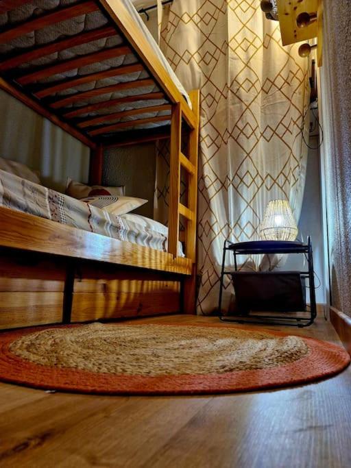 Photo of Bedroom in Eclose-Est