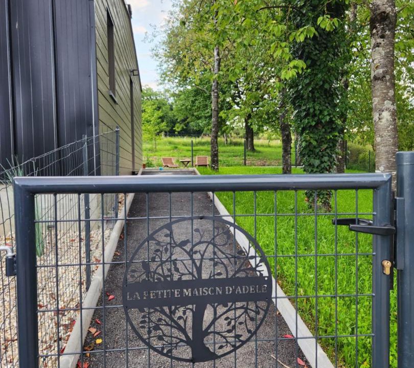 Photo of Patio Balcony in Les Hauts-de-Chee