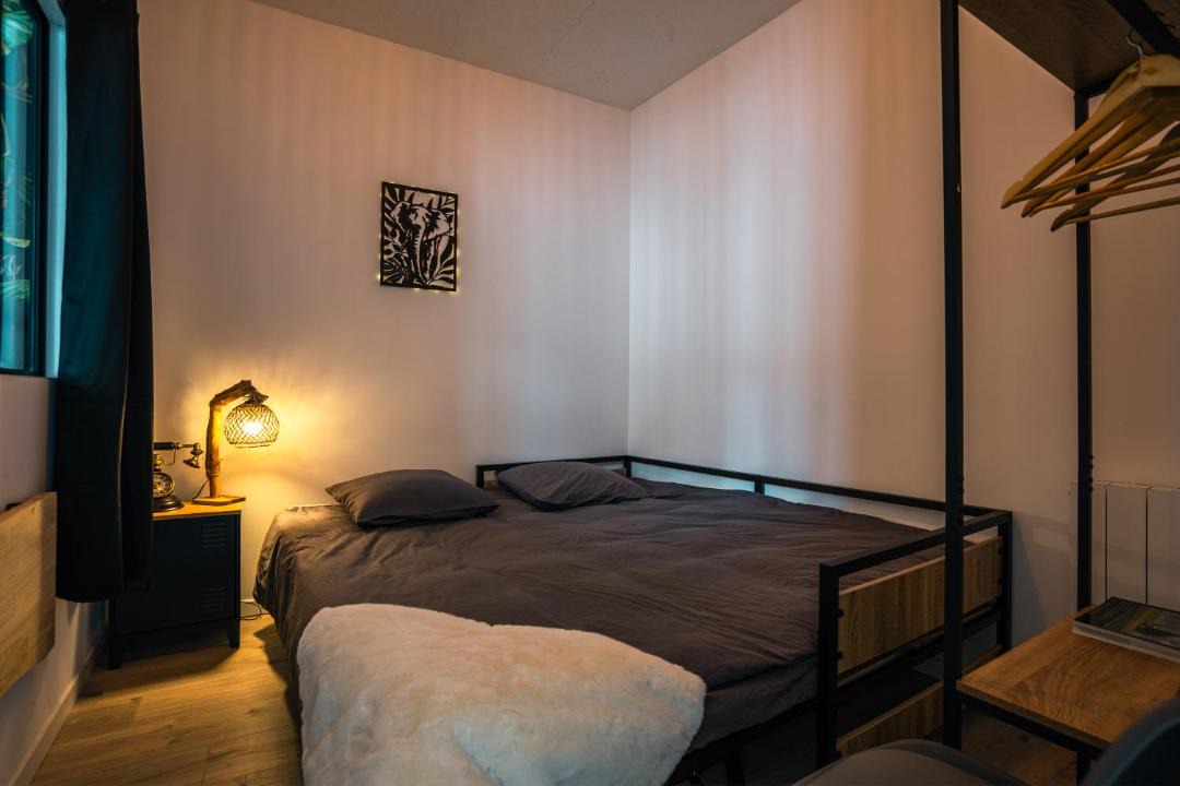 Photo of Bedroom in Nozay